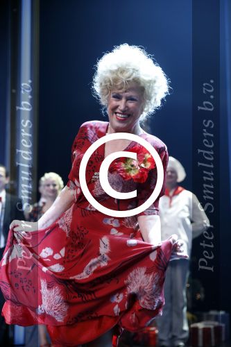Den Bosch 25 november 2012
Premiere musical Annie op de parade in Den Bosch. Jenny Arean
Peter Smulders bv
