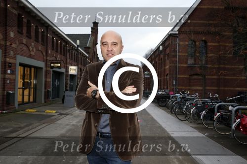 Amsterdam 10 december 2012
Presentatie nieuwe programma John v d Heuvel, ontvoerd.
Peter Smulders bv