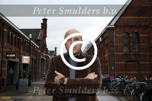 Amsterdam 10 december 2012
Presentatie nieuwe programma John v d Heuvel, ontvoerd.
Peter Smulders bv