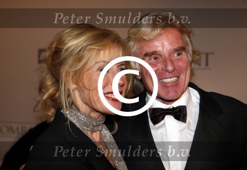 Rotterdam 18 december 2012
Premiere het Bombardement in het nieuwe Luxor. Joke Bruijs met haar ex-man Boris Bayer
Peter Smulders bv