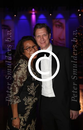 Hilversum, 16 December 2012
Justine Pelmelay met haar vriend Ronald v Driel
Foto Peter Smulders BV