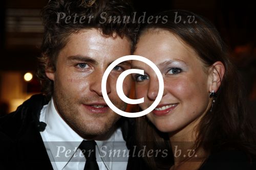Amsterdam 13 december 2008
Feestje ivm het 5 jarig bestan van Jackie o de miljonair fair. Koert-Jan de Bruijn met zijn vriendin
Peter Smulders bv
