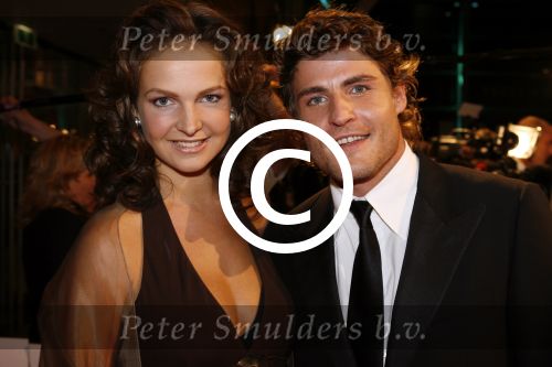 Amsterdam 20 oktober 2006
Uitreiking televizierring in het ij theater.
Koert Jan de Bruijn met een vriendin
Peter Smulders bv