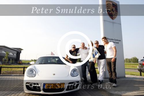 Heteren 29 juni 2009
Opening winkel bij porsche centrum Geldrland met div bn ers waaronder
Koert-Jan de Bruijn Anouk Smulders Tom Sebastian  en Jeroen v Koningsbrugge.
Eigenaar van Porsche centrum is Mark Wegh.
Peter Smulders bv