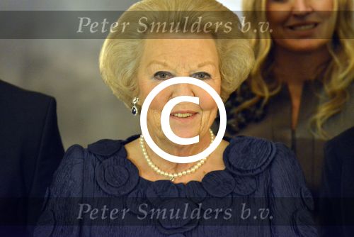 Amsterdam 12 december 2012
Uitreiking prins Claus prijzen in het paleis op de dam.
Koningin Beatrix Prins Willem Alexander prinses Maxima Prinses Mabel Prins Constantijn en Prinses Laurentien zijn aanwezig.
Peter Smulders bv