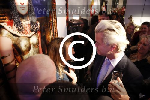 Amsterdam 26 november 2012
Veiling foto/kunstwerken van William Rutten voor veiling Kika.
oa aanwezig Tatjana, Lieke v Lexmond Tim Coronel en Geert Wilders ( met veel beveiliging).
Peter Smulders bv
