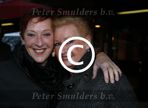 Den Bosch 25 november 2012
Premiere Annie in theater de parade. Loes Luca met moeder
Peter Smulders bv