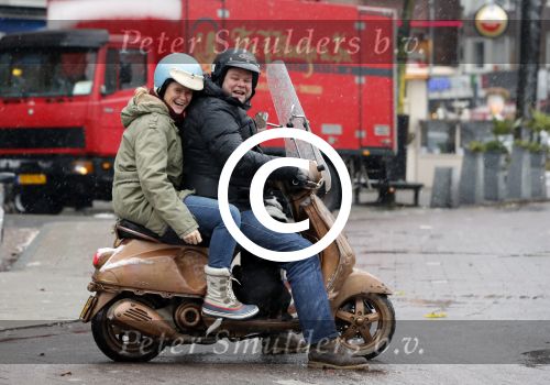 Amsterdam 3 december 2012
Menno Kohler met vriendin en hond op vespa scooter in de sneeuw.
Peter Smulders bv