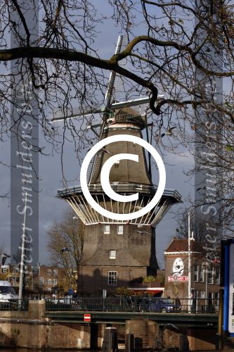 Amsterdam 27 november 2012
Een molen in amsterdam.
Peter Smulders bv