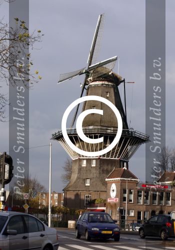 Amsterdam 27 november 2012
Een molen in amsterdam.
Peter Smulders bv
