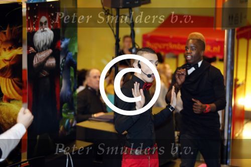 Amsterdam 25 november 2012
Premiere de vijf legendes in pathe arena.
Peter Smulders bv