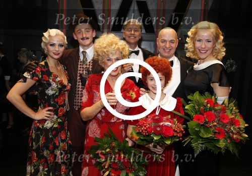 Den Bosch 25 november 2012
Premiere musical Annie op de parade in Den Bosch. cast met oa Jenny Arean Tony Neef Maaike Boerdam  ea
Peter Smulders bv