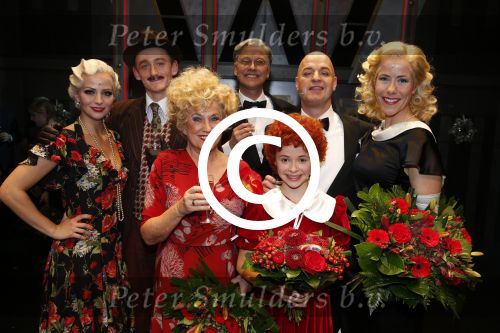Den Bosch 25 november 2012
Premiere musical Annie op de parade in Den Bosch. cast met oa Jenny Arean Tony Neef Maaike Boerdam  ea
Peter Smulders bv