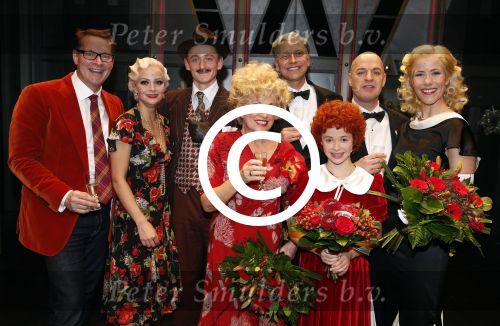 Den Bosch 25 november 2012
Premiere musical Annie op de parade in Den Bosch. cast met oa Jenny Arean Tony Neef Maaike Boerdam  ea
Peter Smulders bv