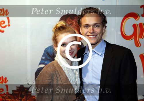 Amsterdam 9 december 2012
Premiere groeten van Mike in Tuschinski. Pip Pellens met vriend
Peter Smulders bv
