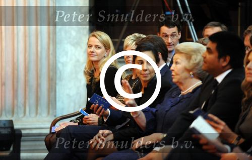 Amsterdam 12 december 2012
Uitreiking prins Claus prijzen in het paleis op de dam.
Koningin Beatrix Prins Willem Alexander prinses Maxima Prinses Mabel Prins Constantijn en Prinses Laurentien zijn aanwezig.
Peter Smulders bv
