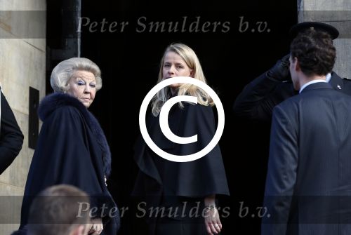 Amsterdam 12 december 2012
Uitreiking prins Claus prijzen in het paleis op de dam.
Koningin Beatrix Prins Willem Alexander prinses Maxima Prinses Mabel Prins Constantijn en Prinses Laurentien zijn aanwezig.
Peter Smulders bv