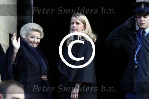 Amsterdam 12 december 2012
Uitreiking prins Claus prijzen in het paleis op de dam.
Koningin Beatrix Prins Willem Alexander prinses Maxima Prinses Mabel Prins Constantijn en Prinses Laurentien zijn aanwezig.
Peter Smulders bv