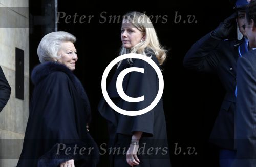 Amsterdam 12 december 2012
Uitreiking prins Claus prijzen in het paleis op de dam.
Koningin Beatrix Prins Willem Alexander prinses Maxima Prinses Mabel Prins Constantijn en Prinses Laurentien zijn aanwezig.
Peter Smulders bv