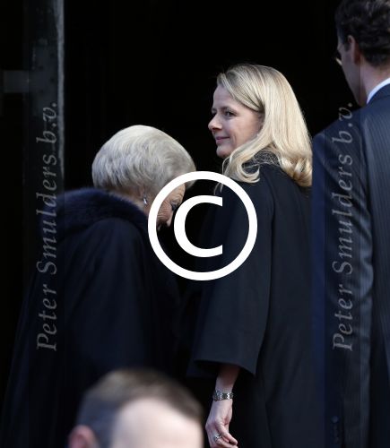 Amsterdam 12 december 2012
Uitreiking prins Claus prijzen in het paleis op de dam.
Koningin Beatrix Prins Willem Alexander prinses Maxima Prinses Mabel Prins Constantijn en Prinses Laurentien zijn aanwezig.
Peter Smulders bv
