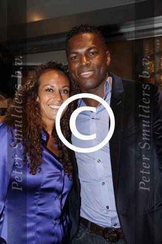 Amsterdam 23 november 2012
Opening nieuwe Buddha to Buddha pand in Amsterdam. Remy Bonjasky met Yvette Teurlings
Peter Smulders bv