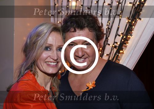 Hilversum 7 december 2012
Sky radio opbouwen Christmas tree (kerstboom) voor goede doelen. Rene en Natasja Froger
Peter Smulders bv