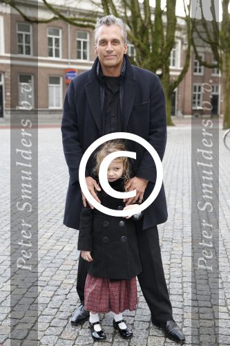 Den Bosch 25 november 2012
Premiere Annie in theater de parade. Robert Schoemacher met dochter Olivia
Peter Smulders bv