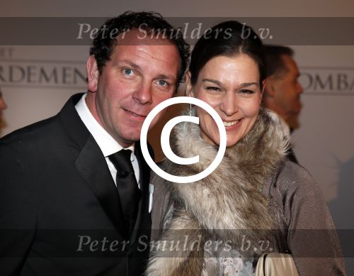 Rotterdam 18 december 2012
Premiere het Bombardement in het nieuwe Luxor. Robert leroy met een kennis
Peter Smulders bv