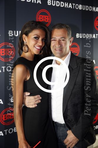 Amsterdam 23 november 2012
Opening nieuwe Buddha to Buddha pand in Amsterdam. Roland Kahn met vriendin Carolina Rios en Bas Smit
Peter Smulders bv