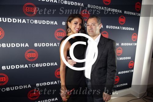 Amsterdam 23 november 2012
Opening nieuwe Buddha to Buddha pand in Amsterdam. Roland Kahn met vriendin Carolina Rios en Bas Smit
Peter Smulders bv