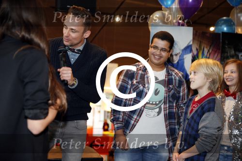 Amsterdam 25 november 2012
Premiere de vijf legendes in pathe arena. Patrick Martens met Sem ragas
Peter Smulders bv