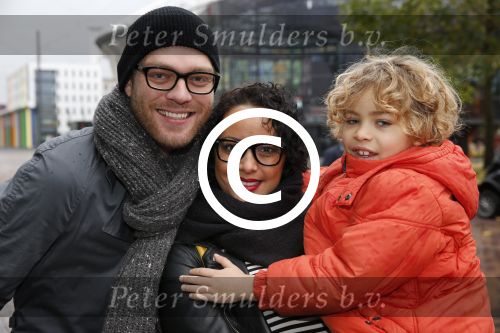 Amsterdam 25 november 2012
Premiere de vijf legendes in pathe arena. Sonja Silva met zoon en vriend Pyke Pos
Peter Smulders bv