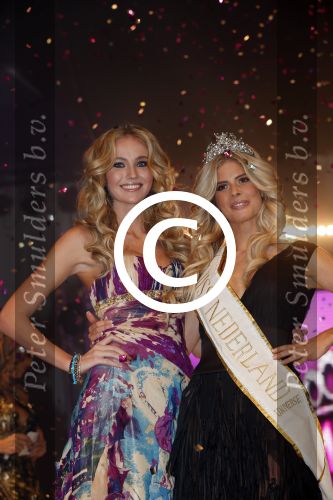 Bunnik 10 december 2012
Miss Nederland verkiezing gepresenteerd door Yolanthe Sneijder Cabau en Kim Kotter. Miss Noord Holland en Miss Nederland Stephanie Tency met oud Miss nEderland Kelly Weekers
Peter Smulders bv