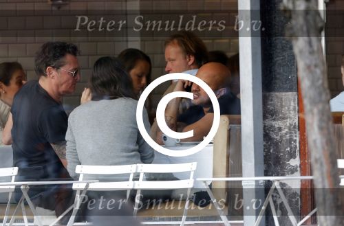 Amsterdam 22 november 2012
Barry Hay en zijn dochter aan het lunchen met Steve te Pas bij George.
Peter Smulders bv