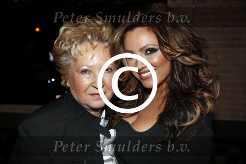 Amsterdam 6 december 2012
Presentatie Playboy met daarin Tatjana bij de harbour club. tatjana met moeder
Peter Smulders bv