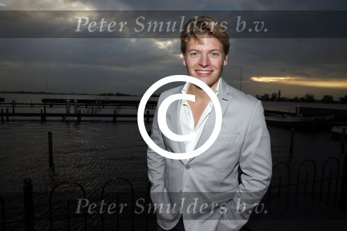 Loosdrecht 26 november 2012
Presentatie cd Anneke Gronloh bij het Golden Tulip hotel. Thomas Berge
Peter Smulders bv