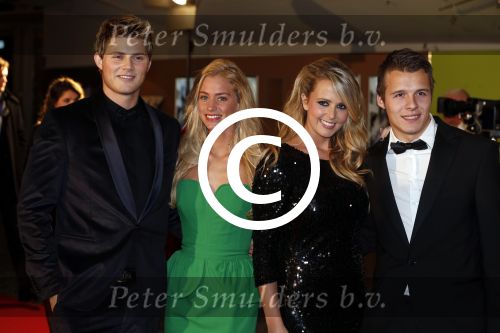 Rotterdam 18 december 2012
Premiere het Bombardement in het nieuwe Luxor. Tim Douwsema met vriendin en Monique Smit met vriend
Peter Smulders bv