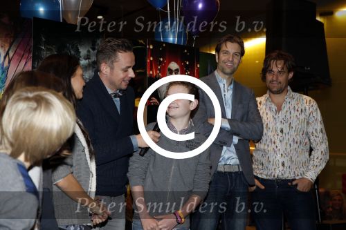 Amsterdam 25 november 2012
Premiere de vijf legendes in pathe arena. stemmencast met oa Bas Muijs Vincent Croiset  Gijs Eggenkamp Tara Hetharia Xavier Werner en Sem ragas
Peter Smulders bv