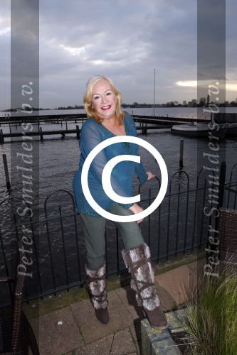 Loosdrecht 26 november 2012
Presentatie cd Anneke Gronloh bij het Golden Tulip hotel. Viola Holt
Peter Smulders bv