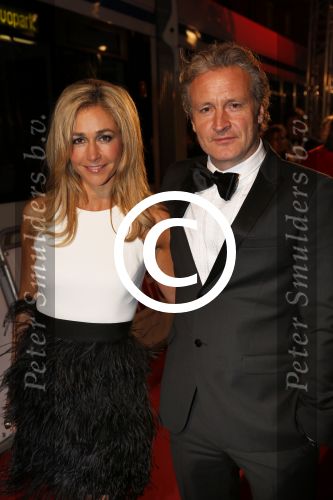 Amsterdam 19 november 2012
Premiere alles is familie in het nieuwe de la mar theater. Wendy v Dijk met Erland Galjaard
Peter Smulders bv
