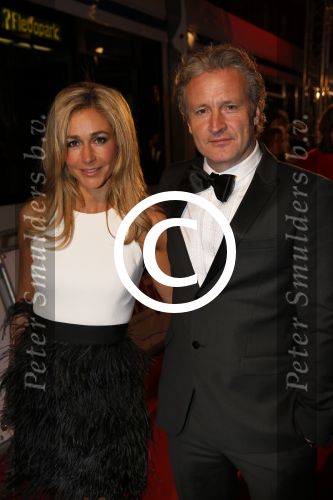 Amsterdam 19 november 2012
Premiere alles is familie in het nieuwe de la mar theater. Wendy v Dijk met Erland Galjaard
Peter Smulders bv