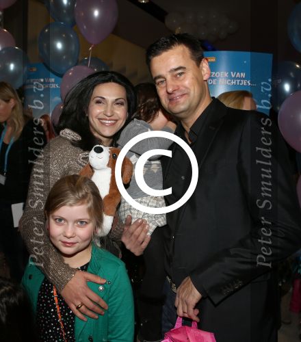 Amsterdam, 9 December 2012
Premiere Speelfilm de Drie Bengeltjes van K3
Wilfred Genee met Lili Pirayesh en kinderen
Foto Peter Smulders BV