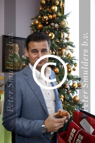 Amsterdam 29 november 2012
Gift suite in het the Grand hotel. Wilfred Genee
Peter Smulders bv