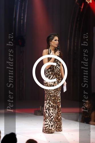 Bunnik 10 december 2012
Miss Nederland verkiezing gepresenteerd door Yolanthe Sneijder Cabau en Kim Kotter.
Peter Smulders bv