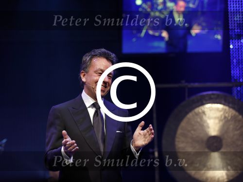 Amsterdam 6 december 2012
Openingsavond Luxery fair in de RAI. Yves Gijrath met Linda Evangelista
Peter Smulders bv