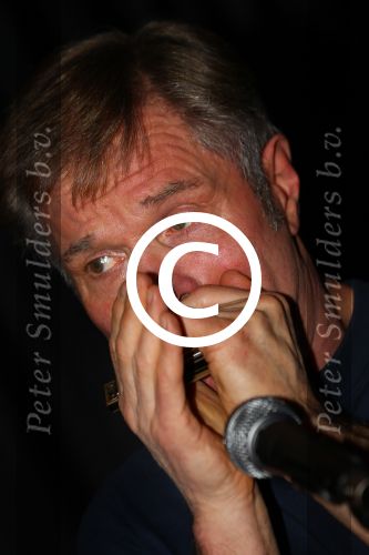 Tilburg, 30 November 2013
Reunie The Tramps optreden met o.a. Hans de Wit, solo Peter v d Heuvel, Bas Spencer Lathumahna, toes, Rob Groenseveld en zanger Albert Jan v Hoek
Foto Peter Smulders BV