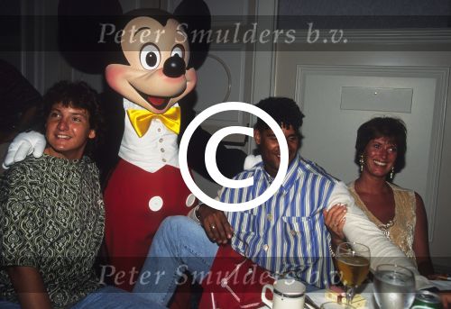 USA 1994 Frank Rijkaard met Monique Rijkaard en Rene Froger