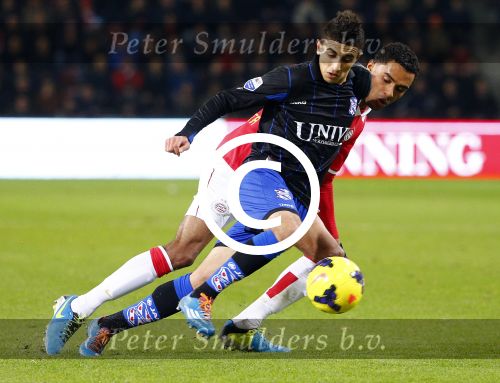 Eindhoven, 23 November 2013 PSV-SC Heerenveen, eindstand 1-1
Kompetitie, Seizoen 2013-2014
Hakim Ziyech in duel met Abel Tamata
Foto Edwin Smulders