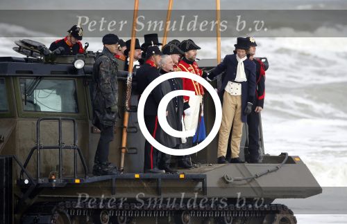 Scheveningen 30 november 2013
Huub Stapel speelt Koning Wilhelm tijdens 200 jaar koninkrijk