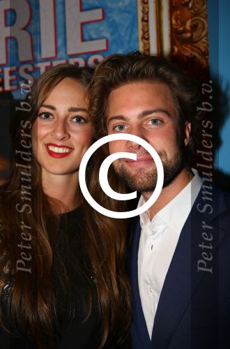 Amstelveen, 11 November 2013
Premiere Harrie en de Meesters met in de hoofdrol Jon v Eerd
Jelle de Jong met vriendin
Foto Peter Smulders BV